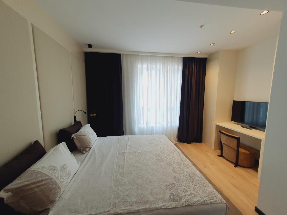 Prestige Central Apartments - Rafailovici Budva Exteriör bild