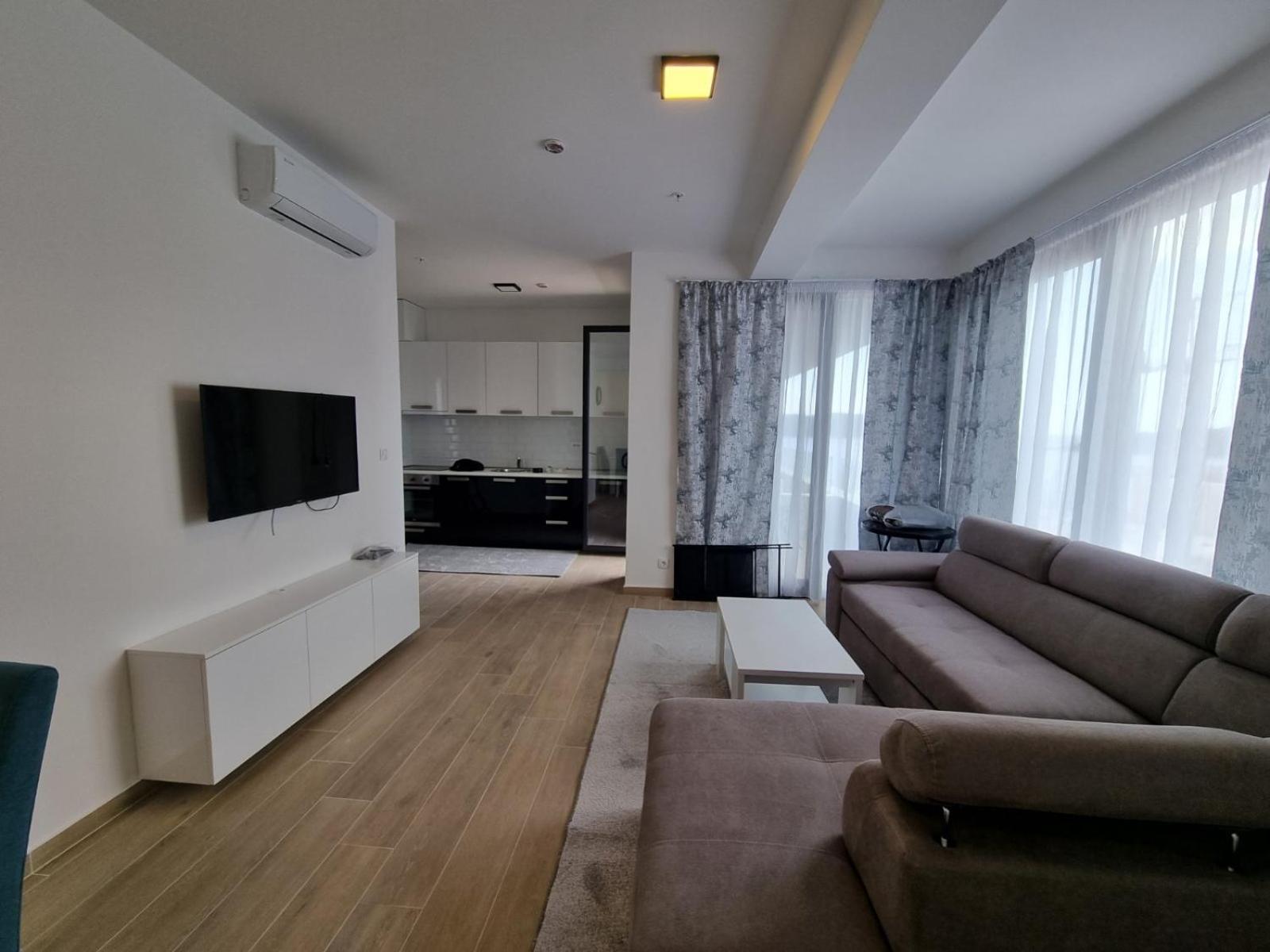 Prestige Central Apartments - Rafailovici Budva Exteriör bild